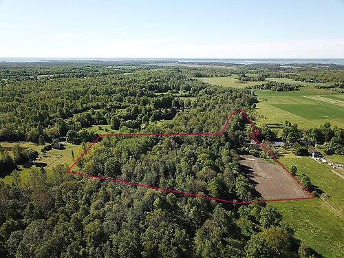 Muhu vald Ridasi, 3 tuba, 1 korrust, 174 m²