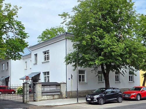 Saaremaa vald Kuressaare linn 17, 2 tuba, 2. korrus, 2 korrust, 56 m²