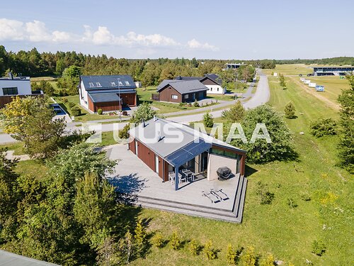 Saaremaa vald Kuressaare linn 20, 3 tuba, 1 korrust, 77.1 m²