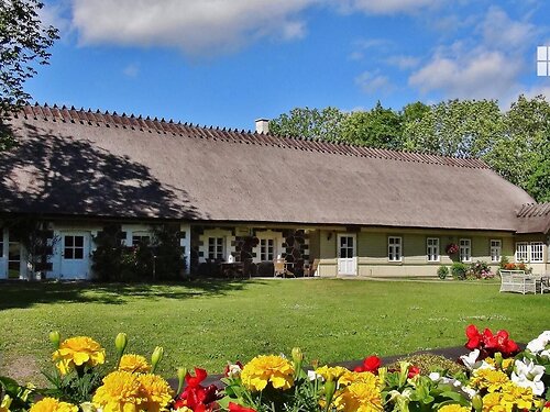 Muhu vald Koguva, 21 tuba, 949.4 m²