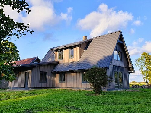 Saaremaa vald Väljaküla, 2 tuba, 2 korrust, 94.5 m²